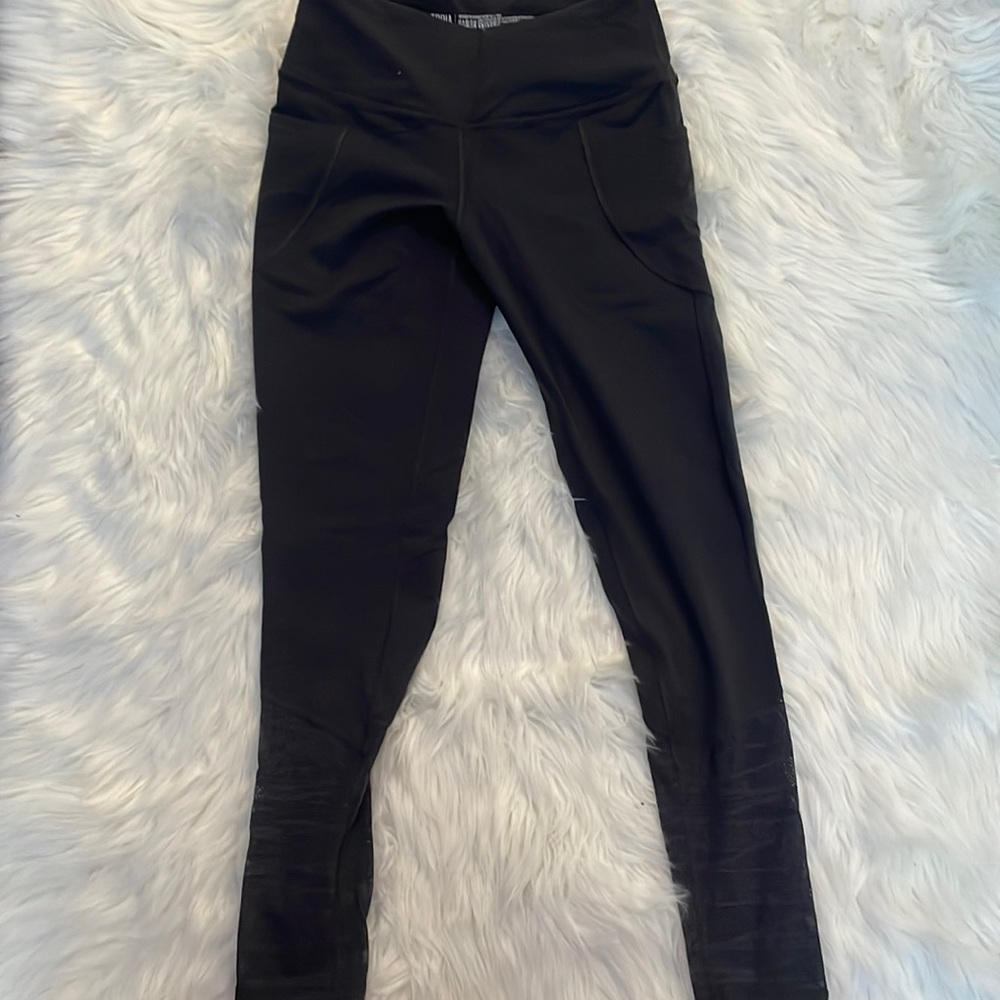 Victoria Sport leggings